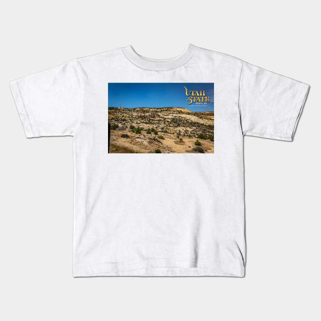 Utah State Route 12 Scenic Drive Kids T-Shirt by Gestalt Imagery